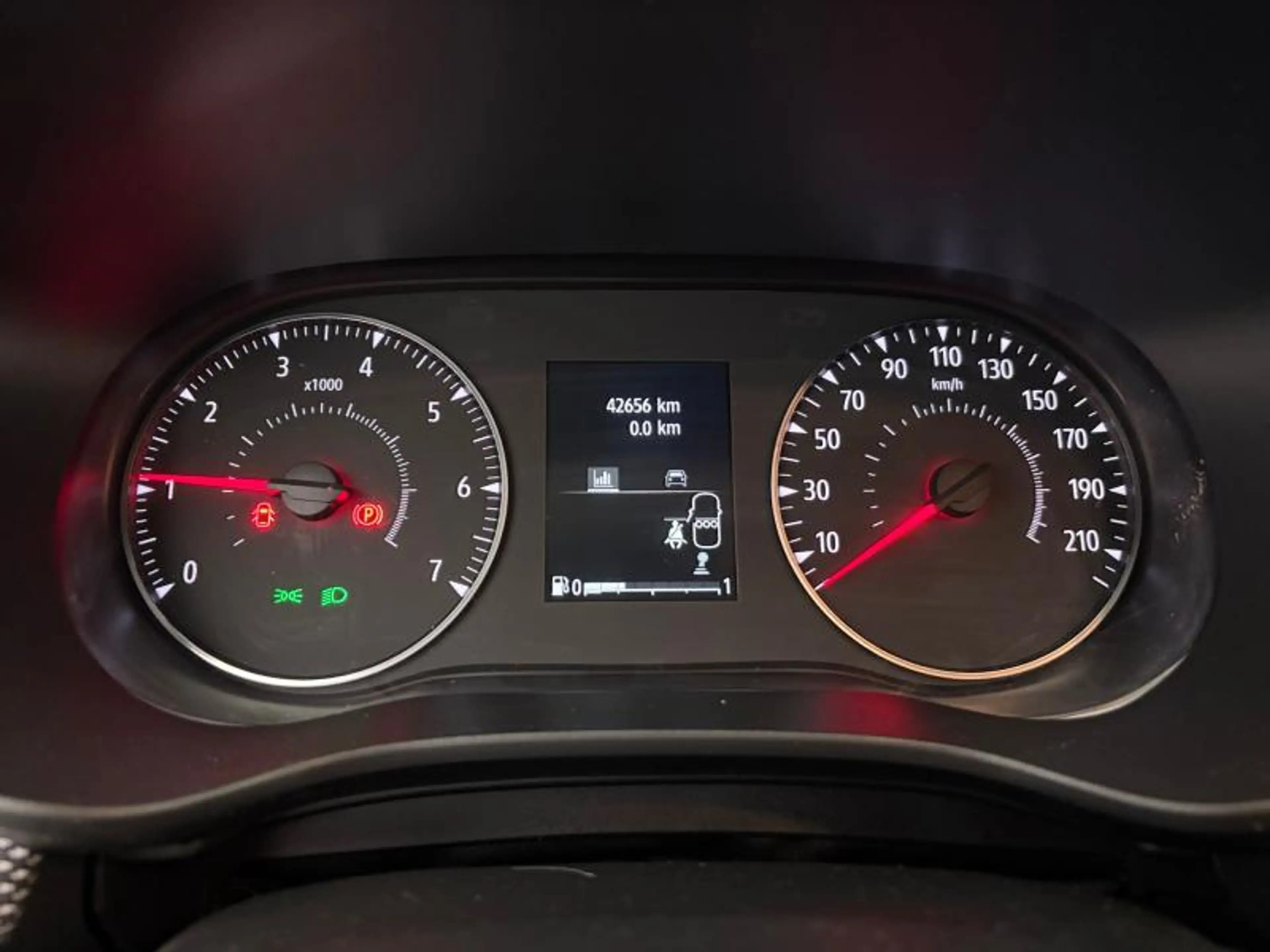 Dacia Sandero 1.0 TCe Stepway Plus 90 Hp — photo 15