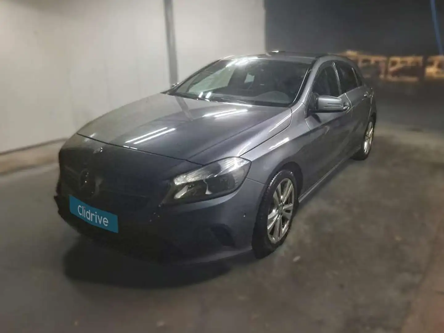 Mercedes-Benz A 200 d Style Gris - 2