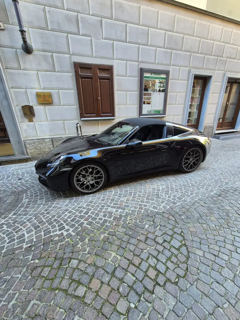 Porsche 992 targa 4s - 1