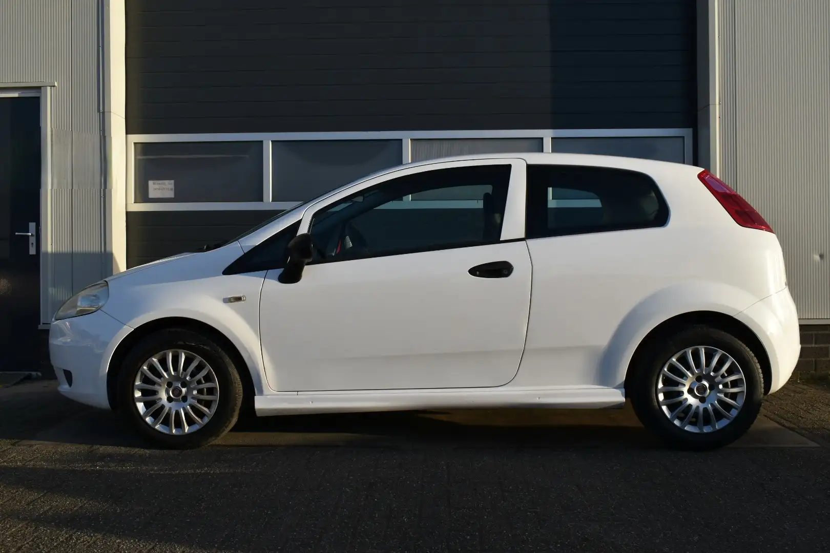 Fiat Grande Punto 1.3 M-Jet Actual weinig km! Wit - 2