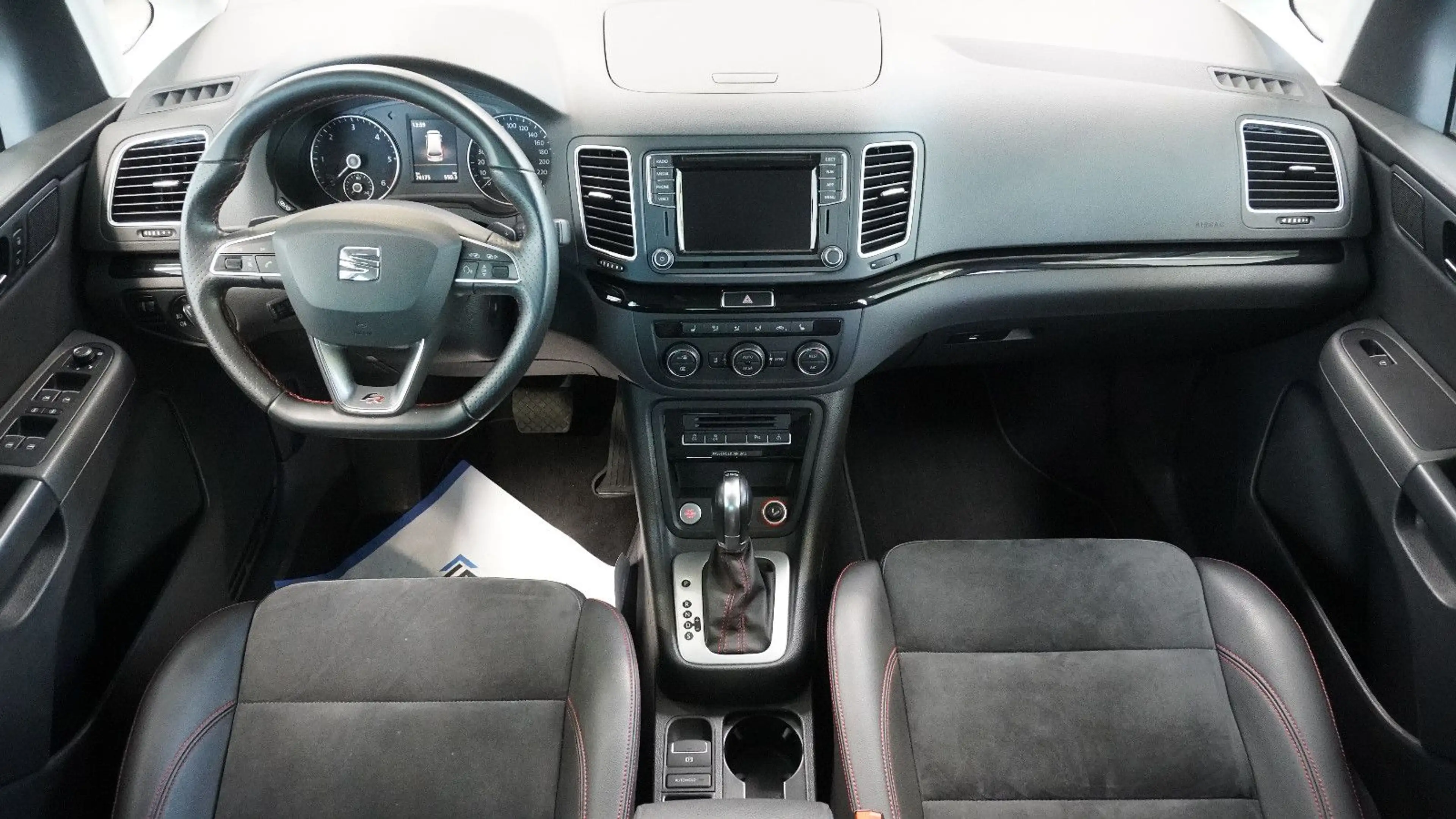 SEAT Alhambra FR-Line Allrad*STHZ*AHK*7SITZE — photo 8