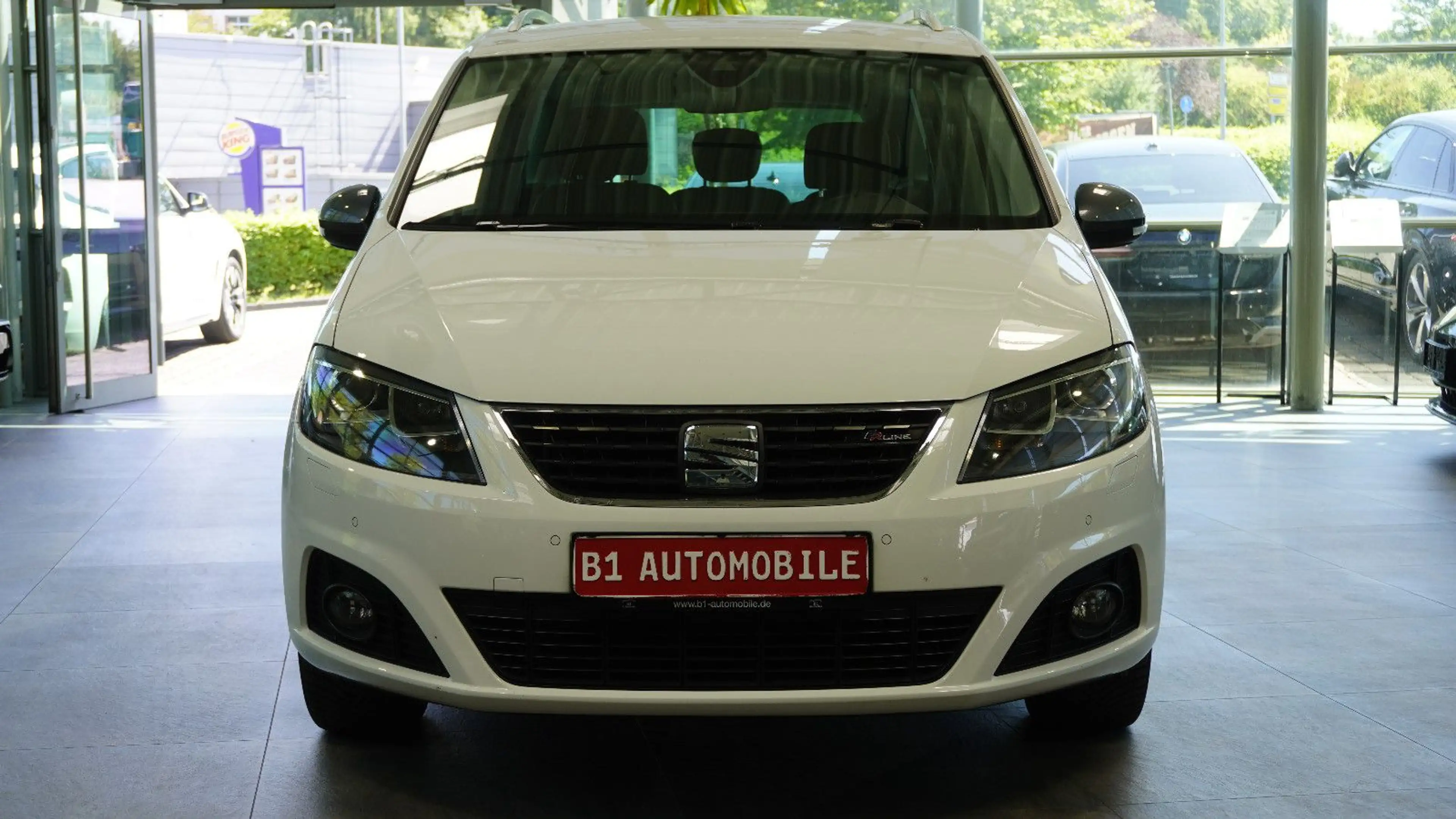 SEAT Alhambra FR-Line Allrad*STHZ*AHK*7SITZE — photo 2