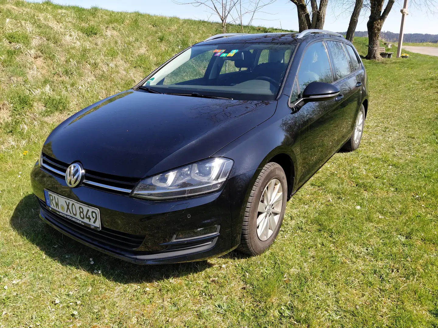 Volkswagen Golf Variant Golf VII Variant 1.2 TSI BlueMotion Technology DSG Schwarz - 2
