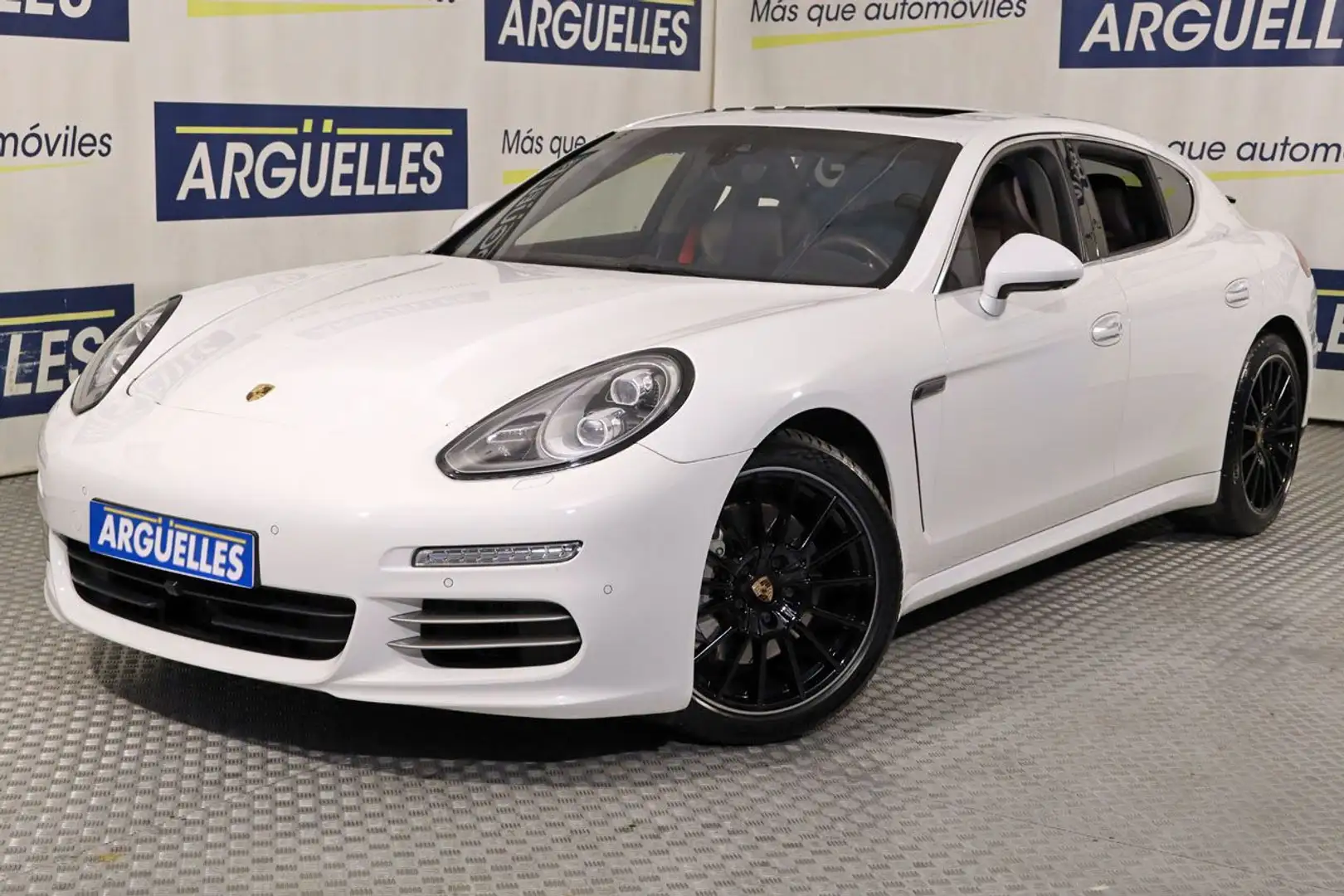 Porsche Panamera 3.0 4S 420cv Blanco - 1