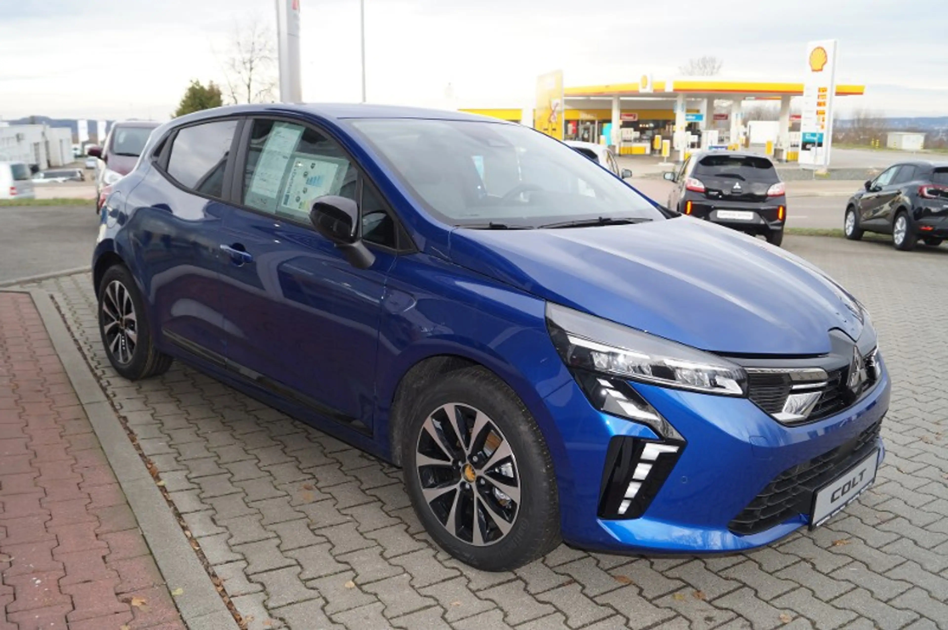 Mitsubishi Colt PLUS 1.0 Benziner inkl. AHZ — photo 4