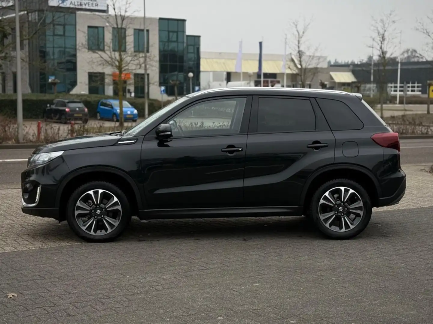 Suzuki Vitara 1.4 STYLE NL-AUTO CAMERA NAVI ADD. CRUISE Noir - 2