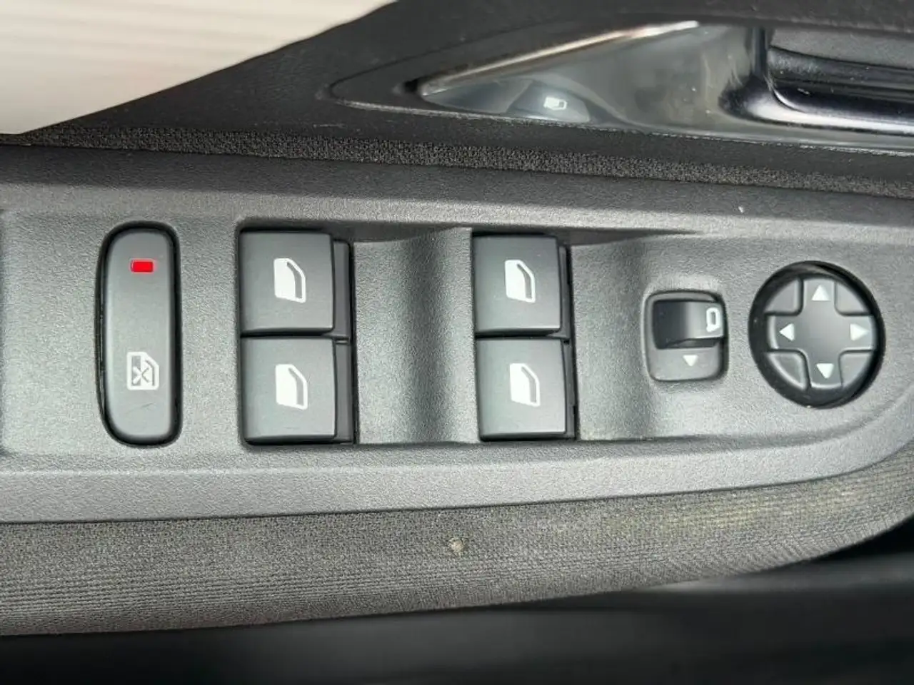 Citroen C4 Berline — photo 15