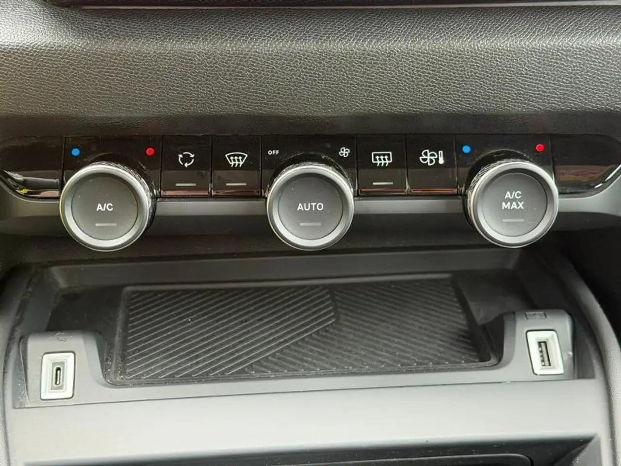 Citroen C4 Berline — photo 14