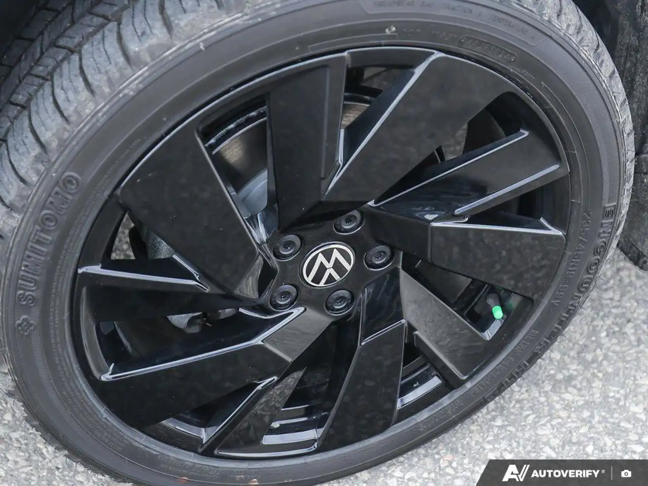 Volkswagen Taos снимка Volkswagen Taos