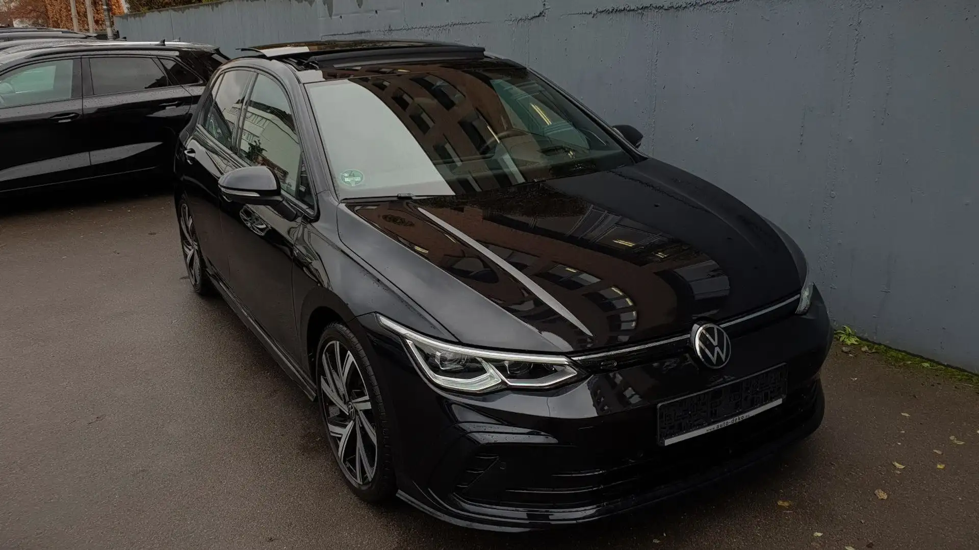 Volkswagen Golf 8 2.0TDI DSG 3 x R-Line Pano/Matrix/ACC/HUD Noir - 2