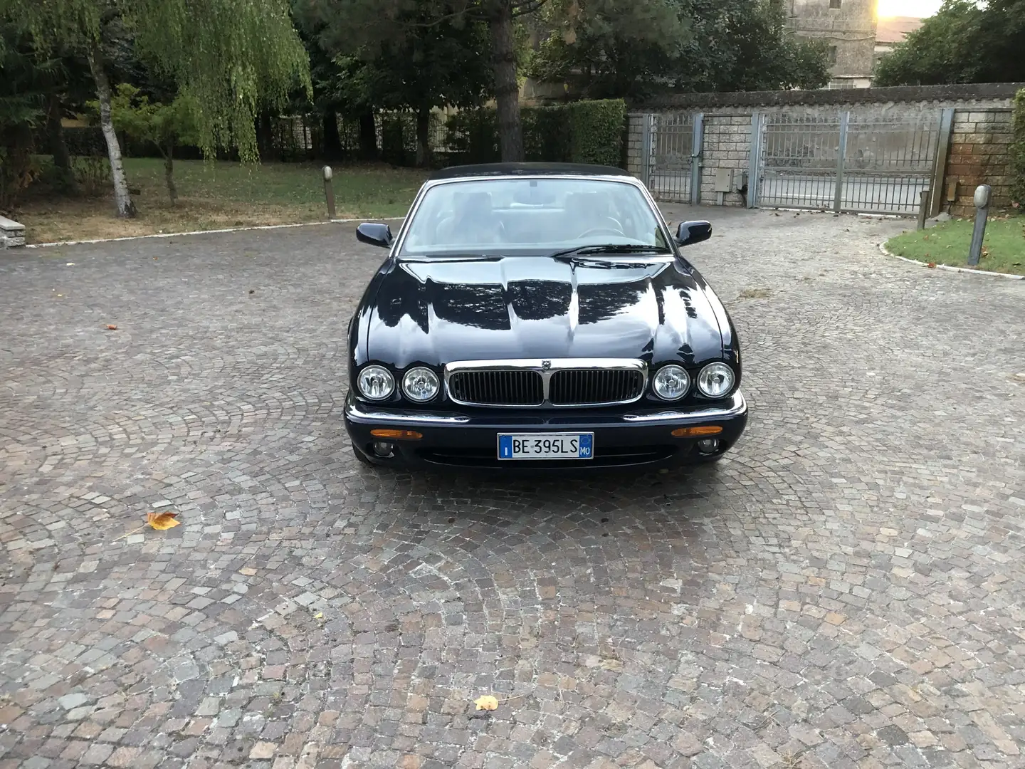Jaguar XJ8 3.2 executive Kék - 2