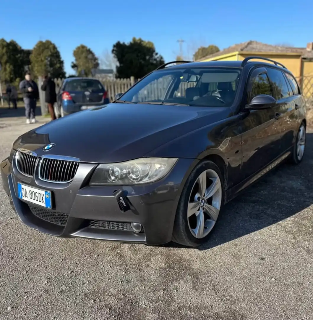BMW 330 330xd Touring Msport - 1