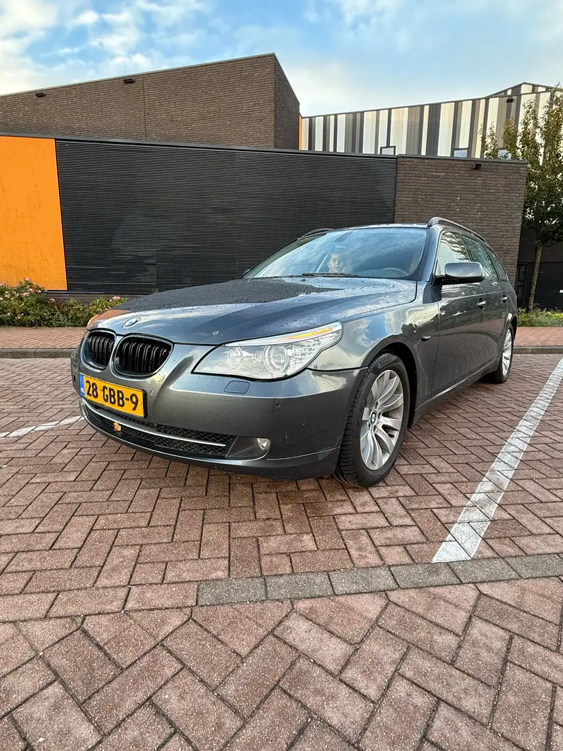 BMW 530 530d Business Line Gris - 1