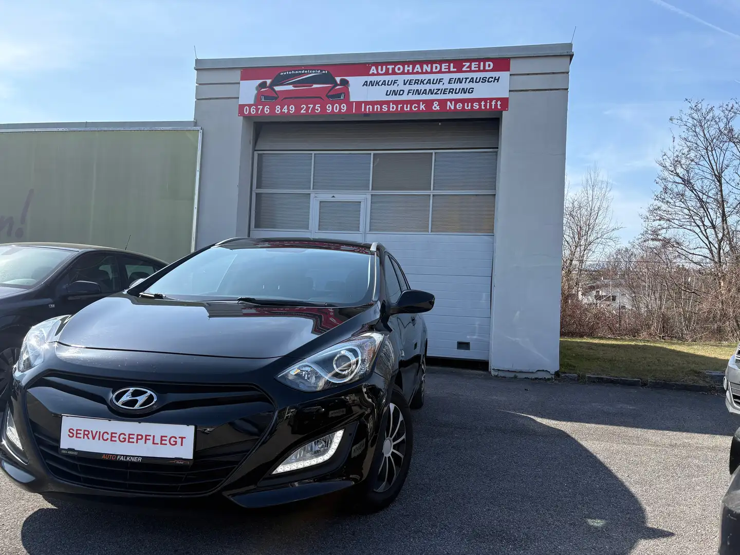 Hyundai i30 i30 CW 1,4 CVVT Europe Plus Bluedrive ISG Epe Plus Schwarz - 1