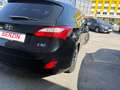 Hyundai i30 i30 CW 1,4 CVVT Europe Plus Bluedrive ISG Epe Plus Schwarz - thumbnail 4