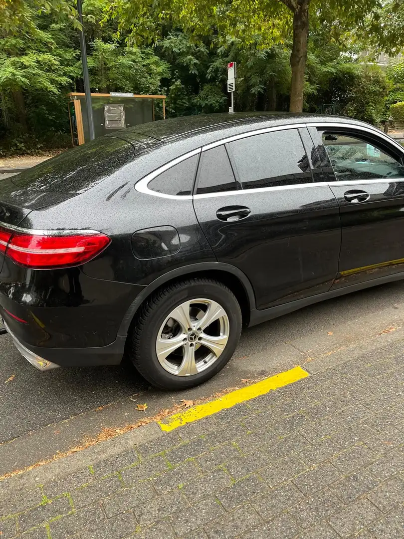 Mercedes-Benz GLC 220 d 4-Matic - 2