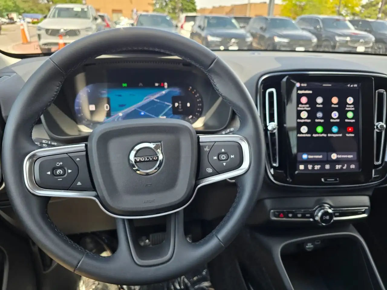 Volvo XC40 снимка Volvo XC40