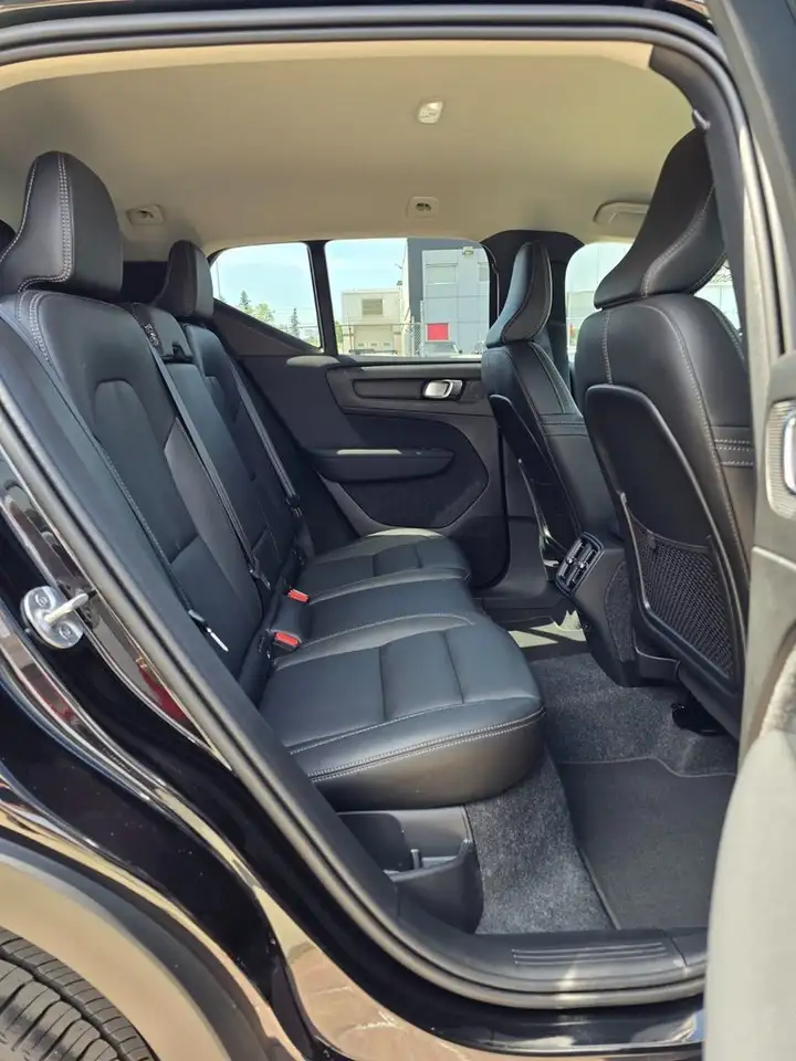 Volvo XC40 снимка Volvo XC40