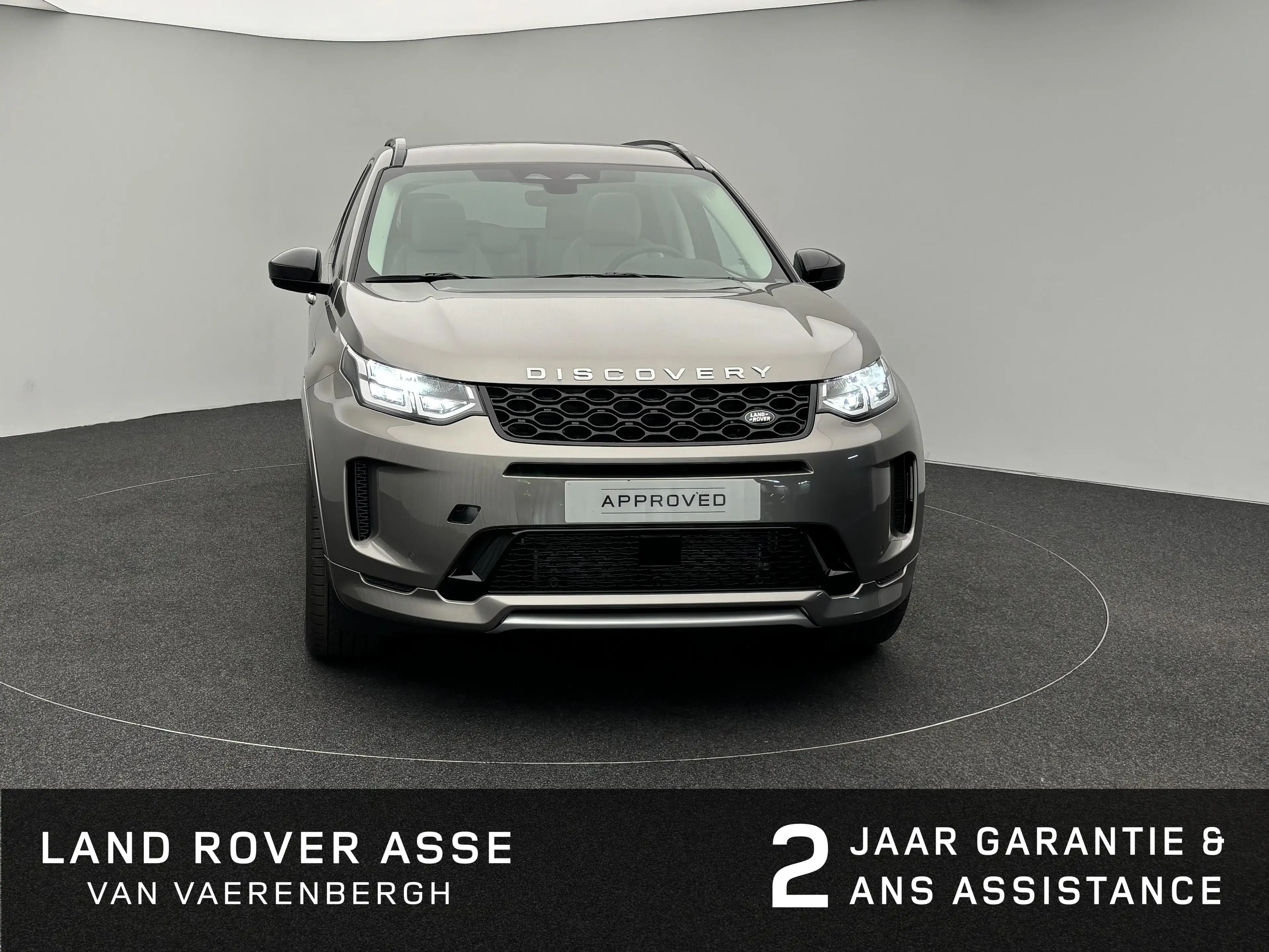 Land Rover Discovery Sport P270e S AWD — photo 8