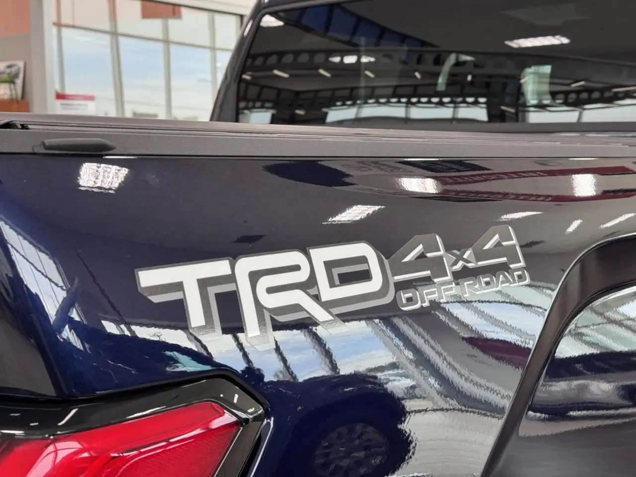 Toyota Tundra снимка Toyota Tundra