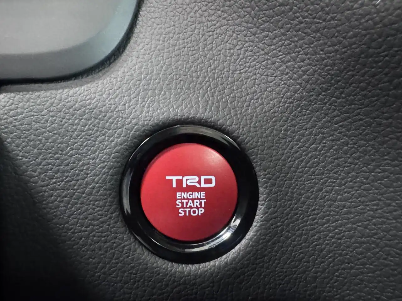 Toyota Tundra снимка Toyota Tundra