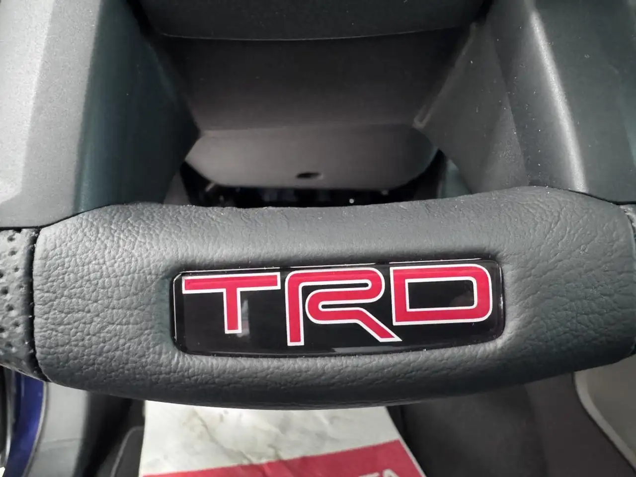 Toyota Tundra снимка Toyota Tundra