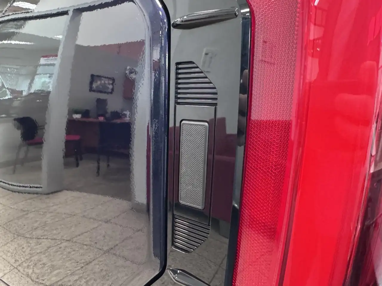 Toyota Tundra снимка Toyota Tundra