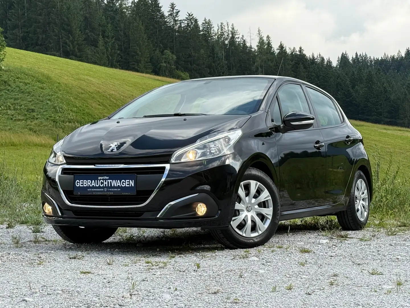 Peugeot 208 Active Schwarz - 1