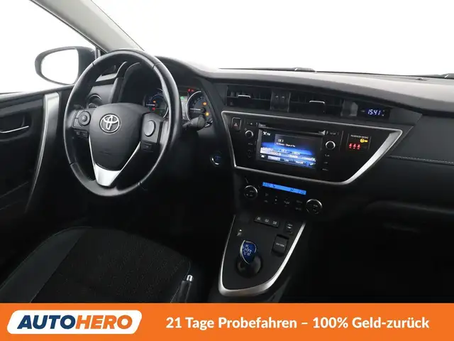 Toyota Auris view 13