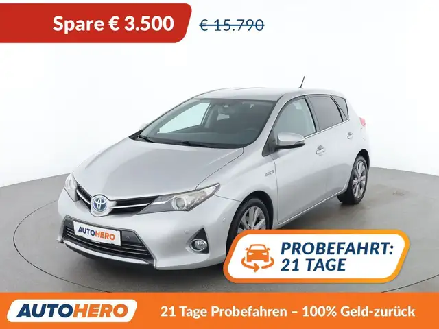 2015 Toyota Auris in Grey for sale