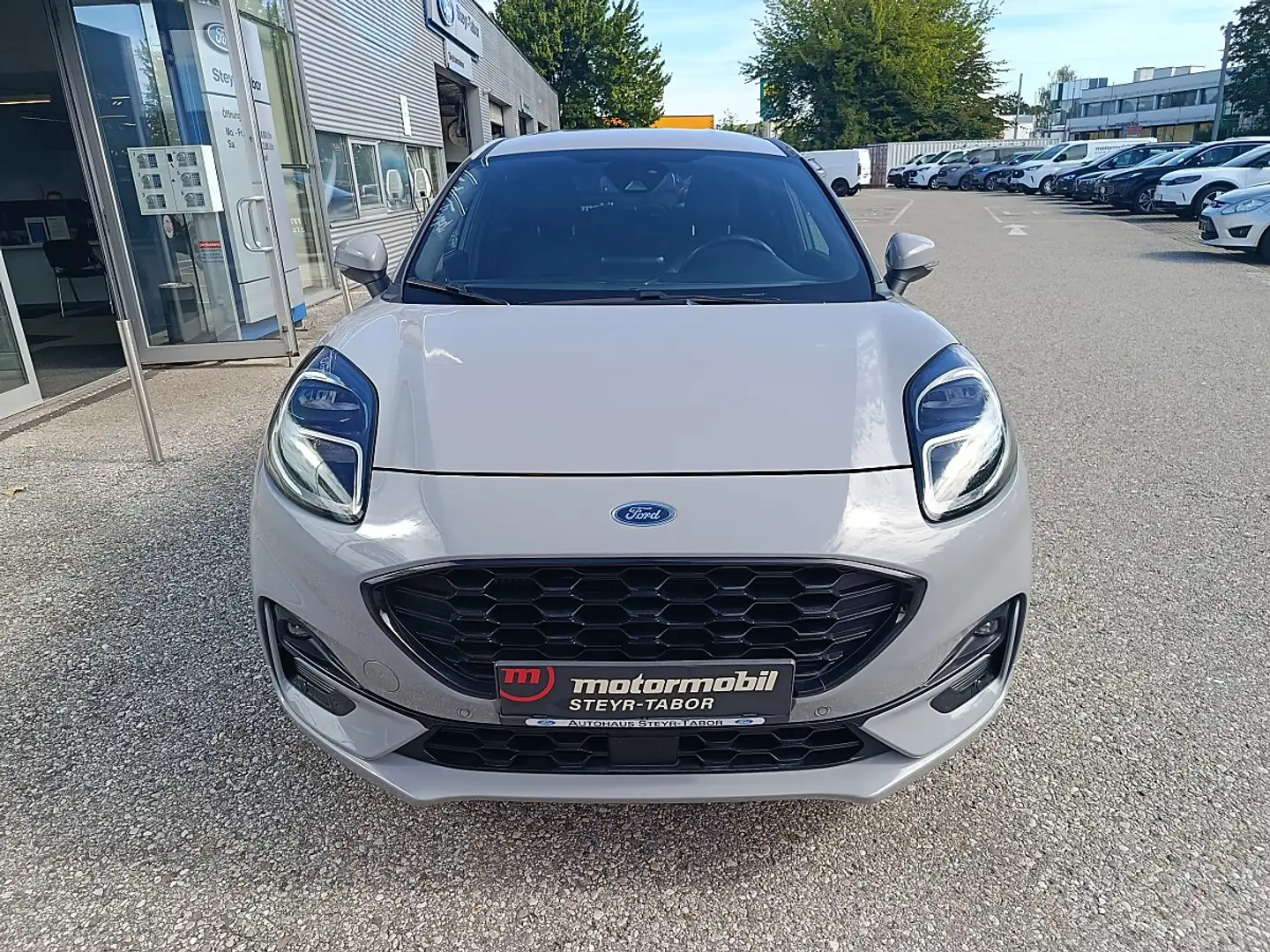 Ford Puma 1,0 EcoBoost Hybrid ST-Line X Grau - 2