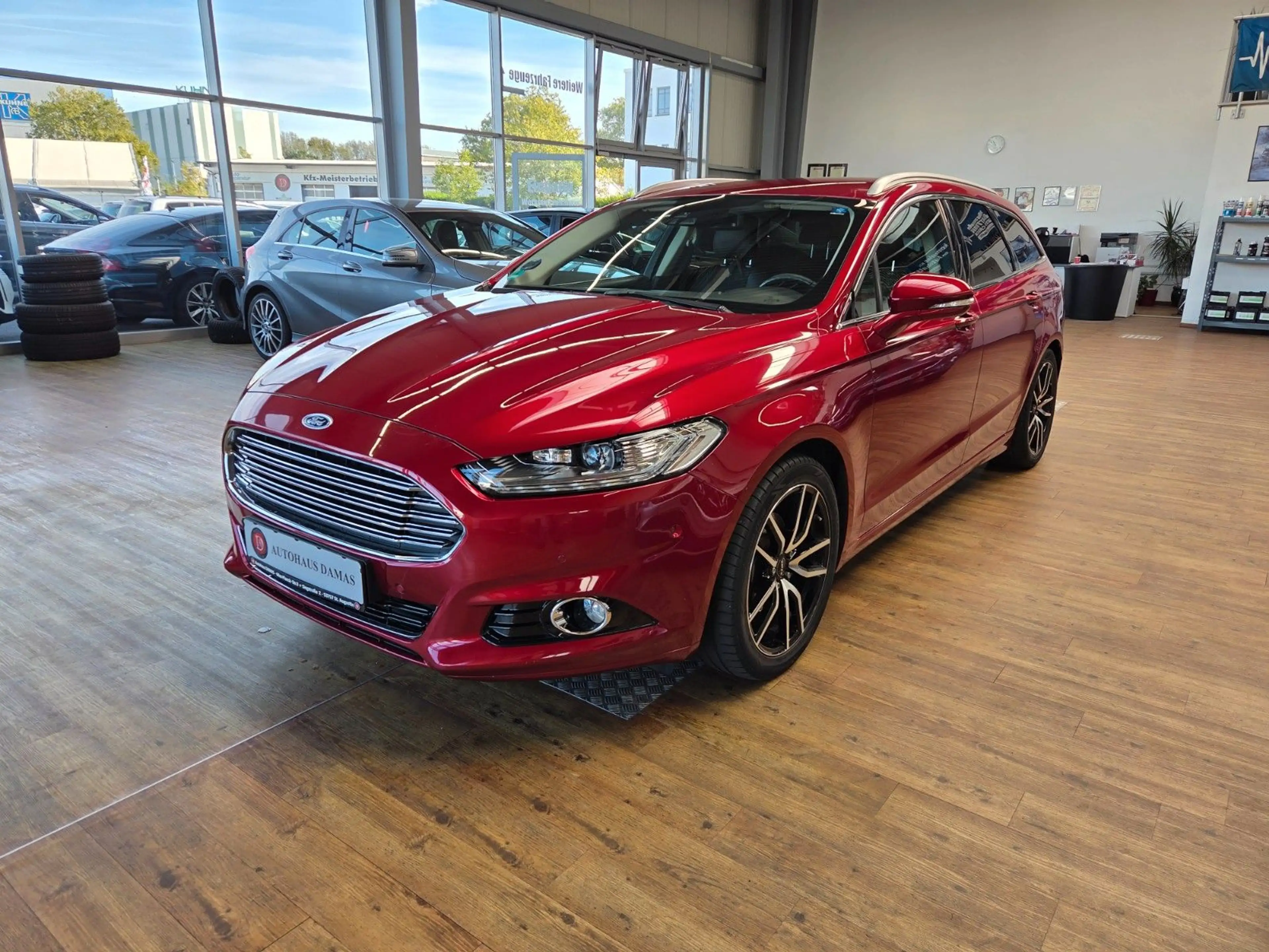 Ford Mondeo Turnier Titanium — photo 3
