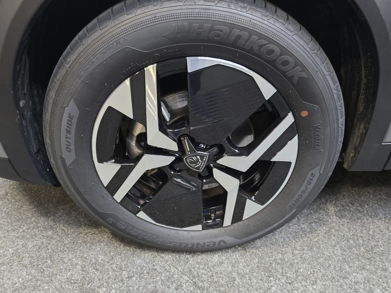 Peugeot e-2008 EV GT 54 kWh Navi LED Clima Cruise Camera LM — photo 2