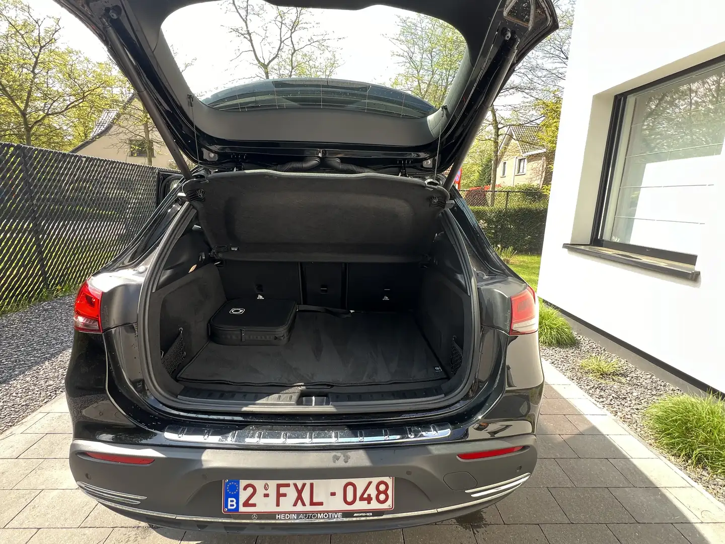 Mercedes-Benz EQA 250 - 2