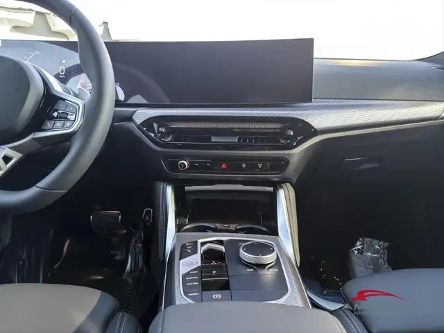 BMW 4 Series view 5