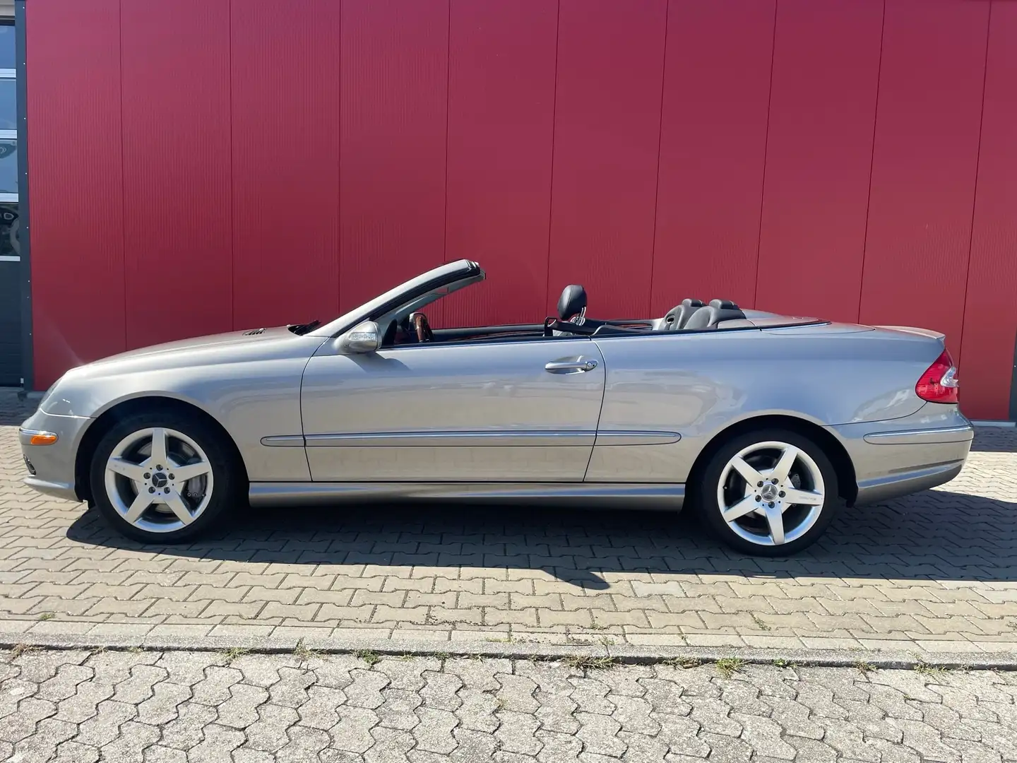 Mercedes-Benz CLK 500 AMG, 1.HD, original 15.200 km, Neuzustand,Garantie siva - 2