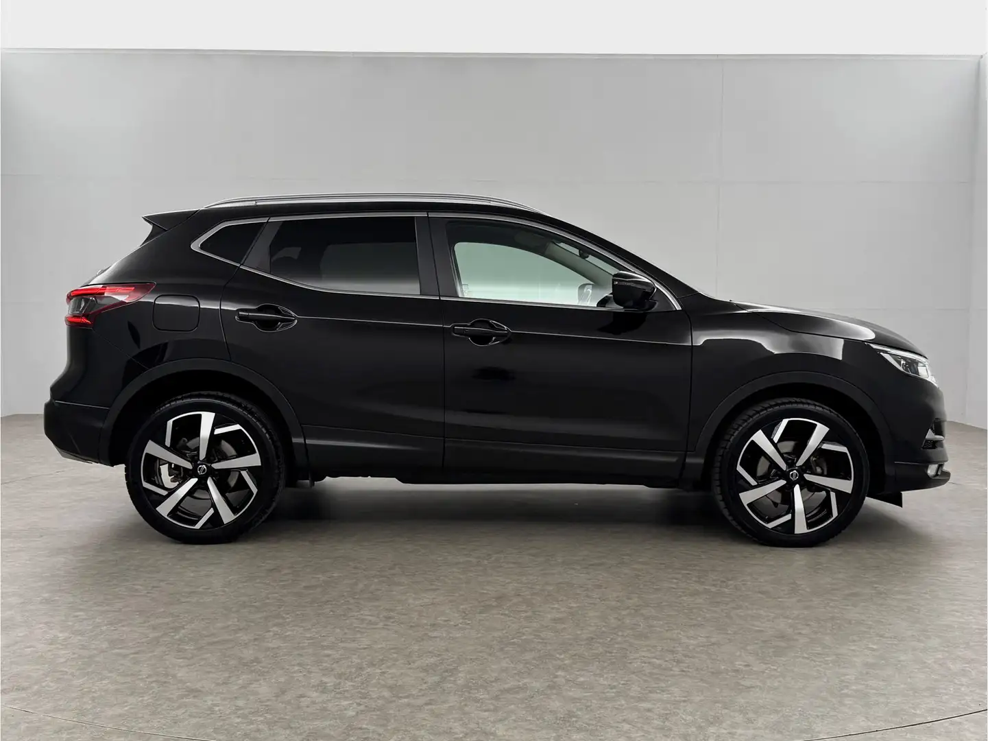 Nissan Qashqai 1.3 DIG-T Tekna 160PK 360Camera 19''LMV LED Carpla Noir - 2