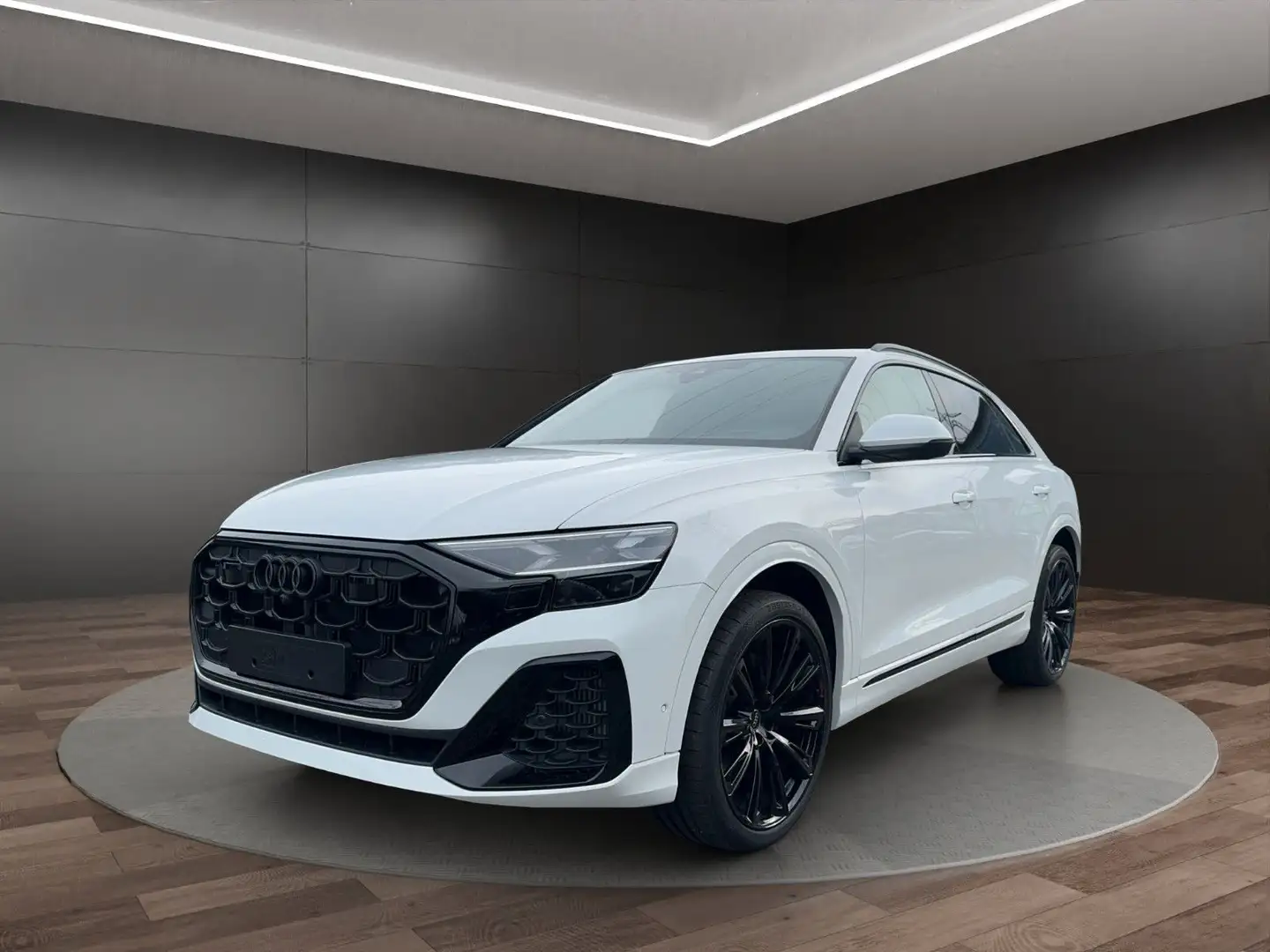 Audi Q8 55 TFSI Facelift/-28%/SLine/Priv/Pan/Mtx/23 Negro - 1