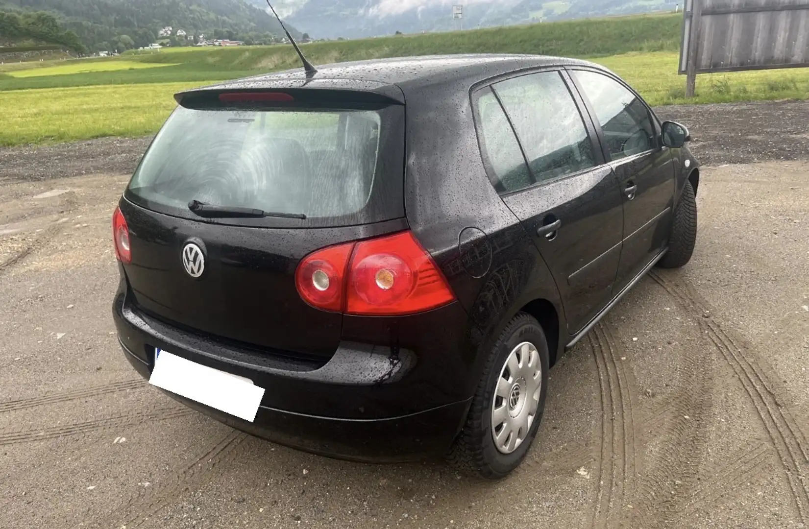 Volkswagen Golf Schwarz - 2