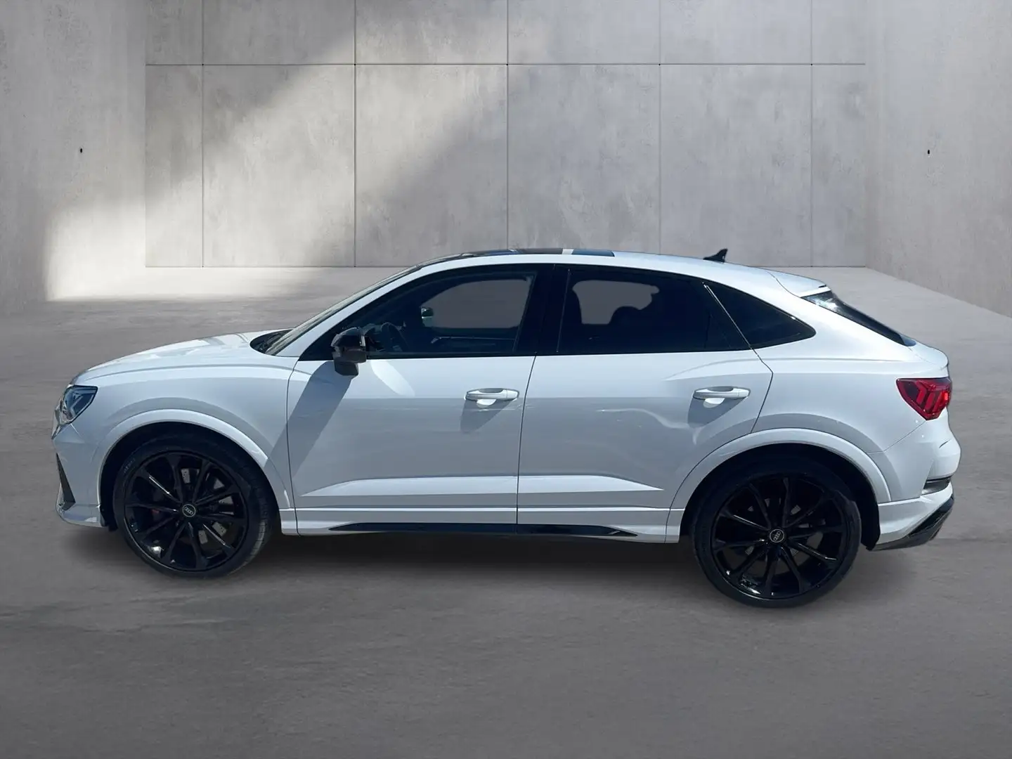 Audi RS Q3 Audi RS Q3 Sportback Weiß - 2
