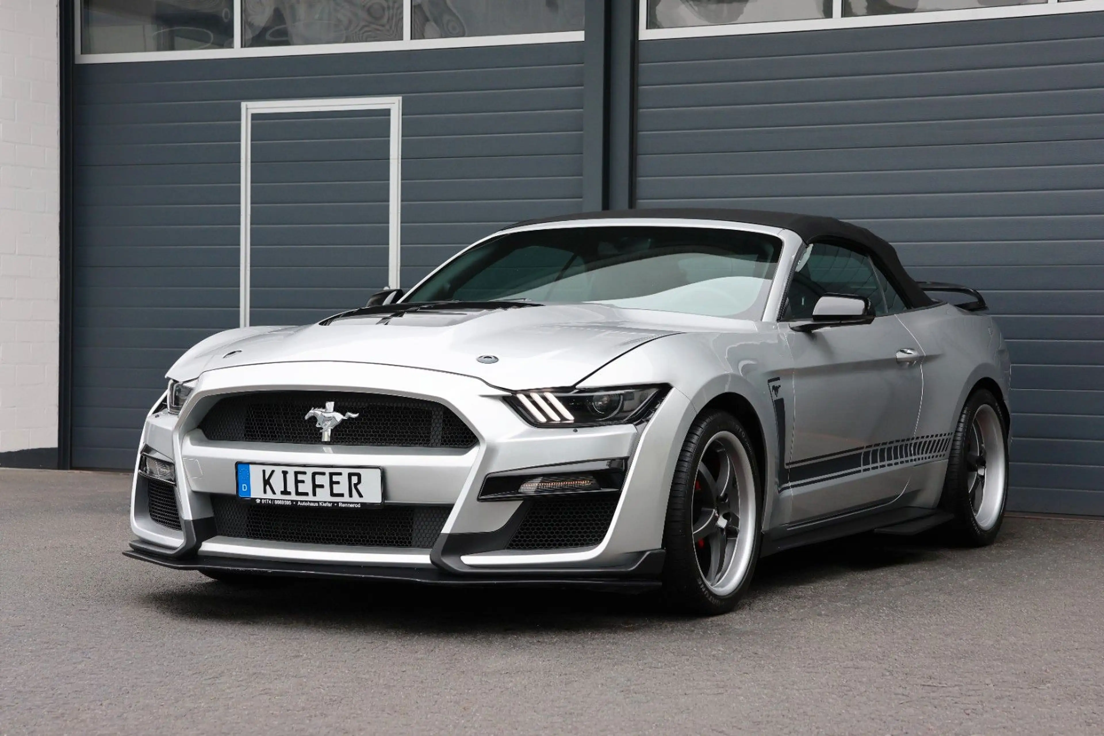 Ford Mustang 3.7 V6 Cabrio/Automatik/Xenon/KAMERA/R19 — photo 3
