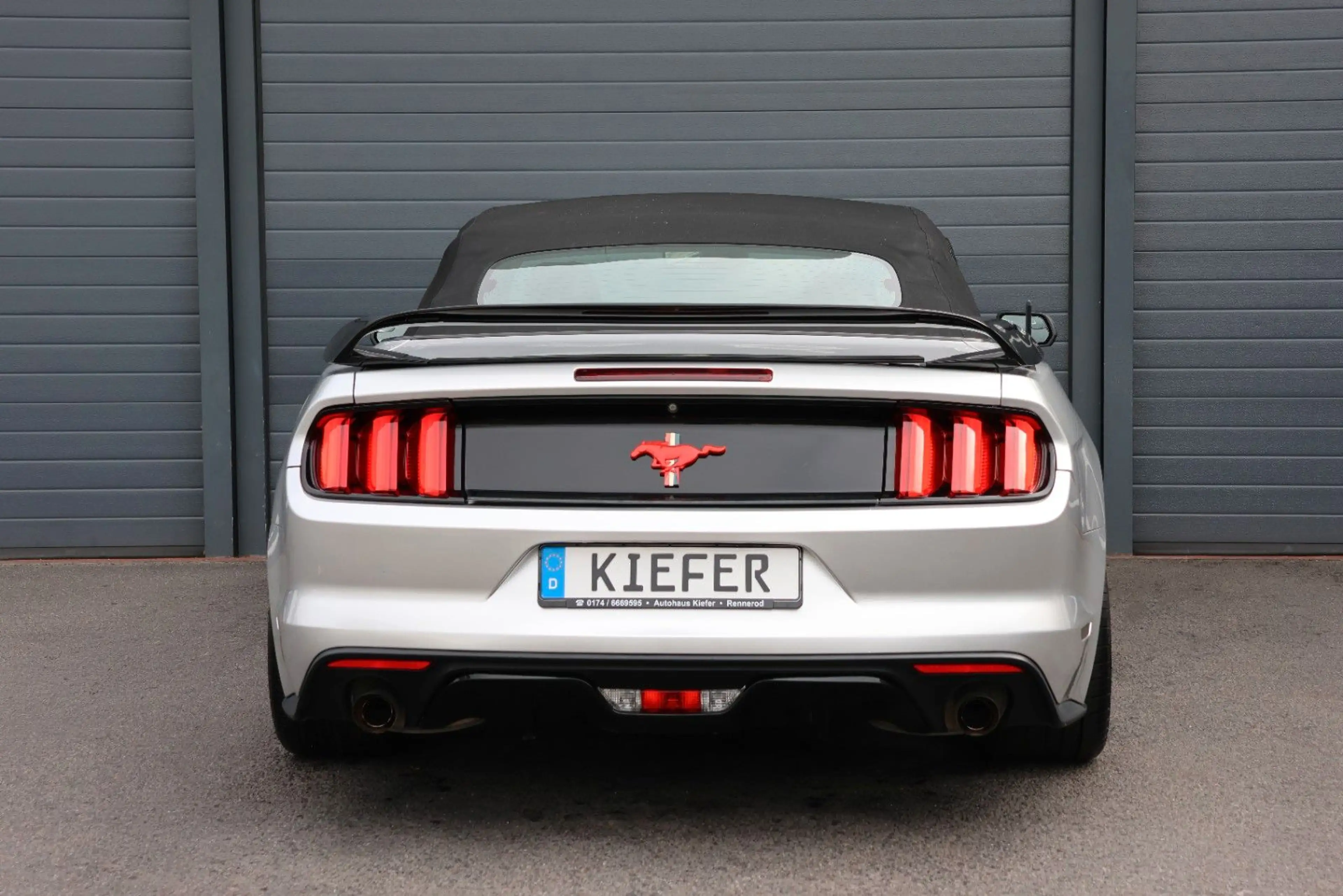 Ford Mustang 3.7 V6 Cabrio/Automatik/Xenon/KAMERA/R19 — photo 6