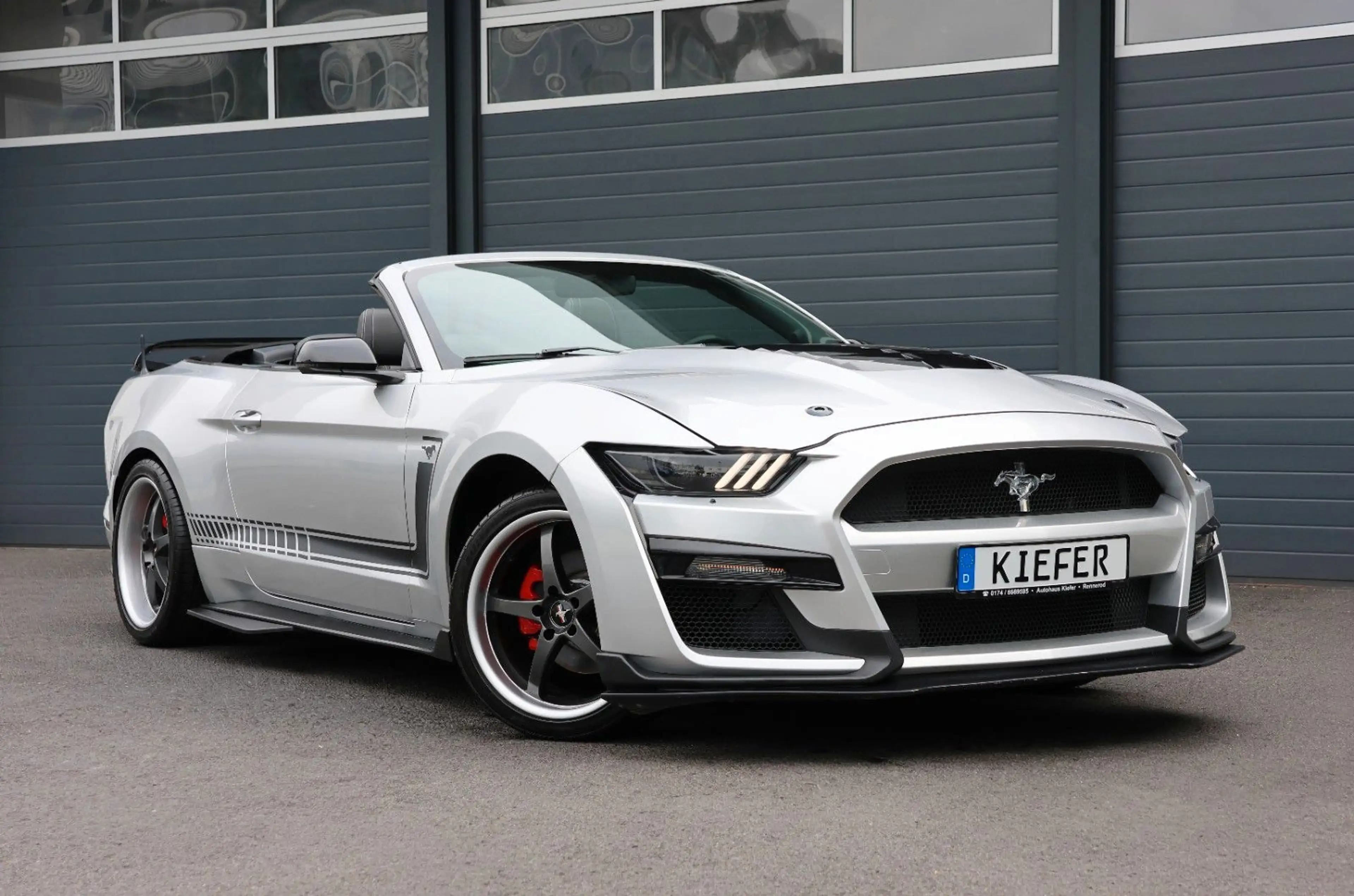 Ford Mustang 3.7 V6 Cabrio/Automatik/Xenon/KAMERA/R19