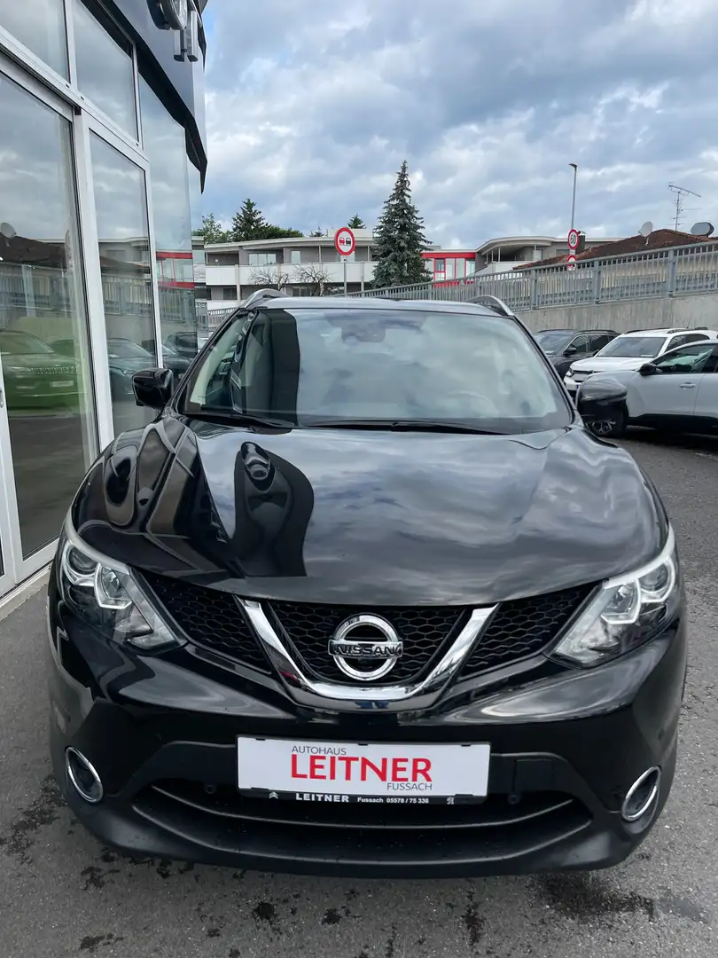 Nissan Qashqai N-Connecta Schwarz - 2