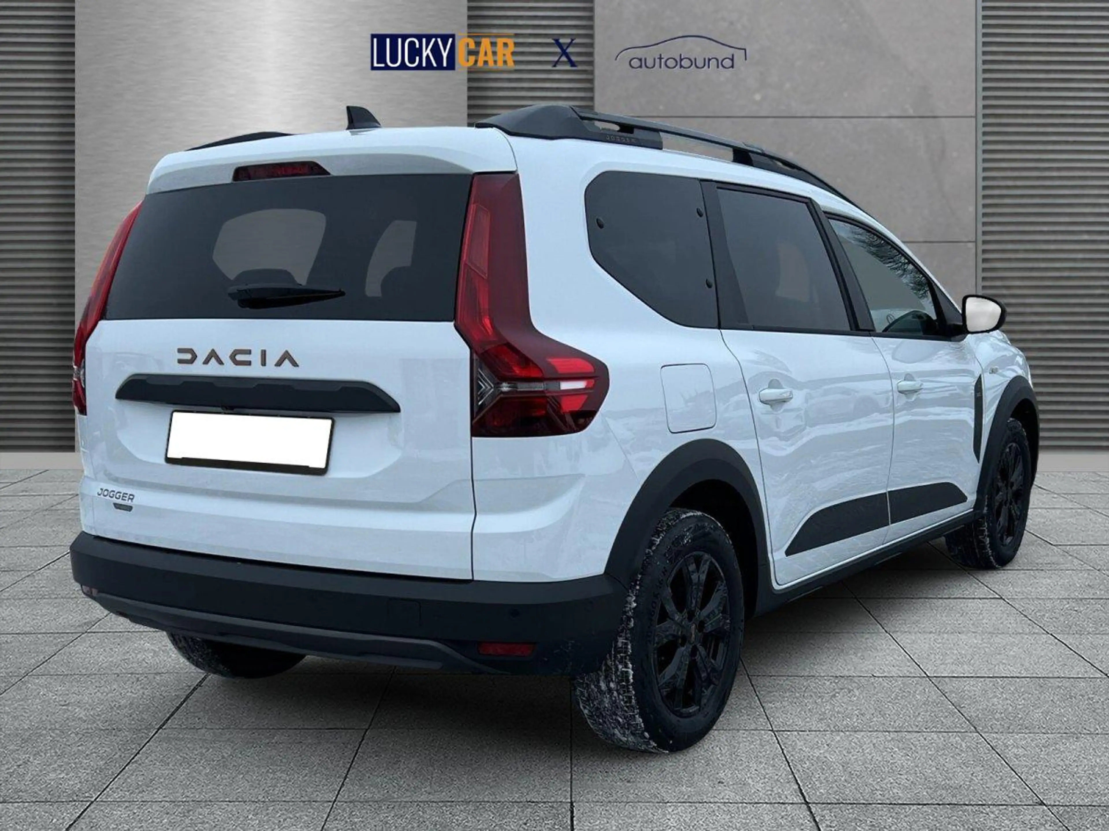 Dacia Jogger Extreme+ 7-S SHZ Hybrid 140 104 kW (141 PS), Au... — photo 3