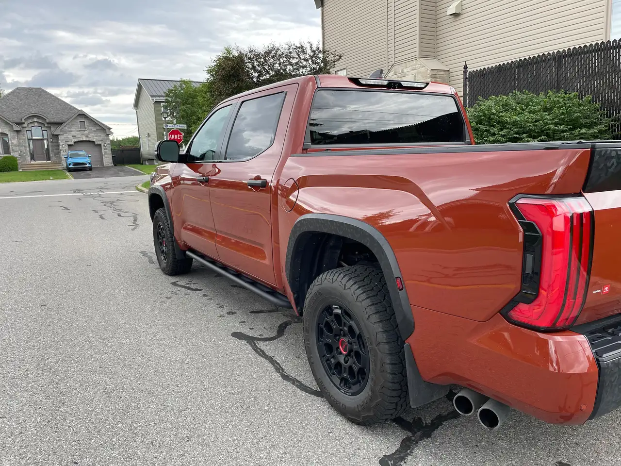 Toyota Tundra снимка Toyota Tundra