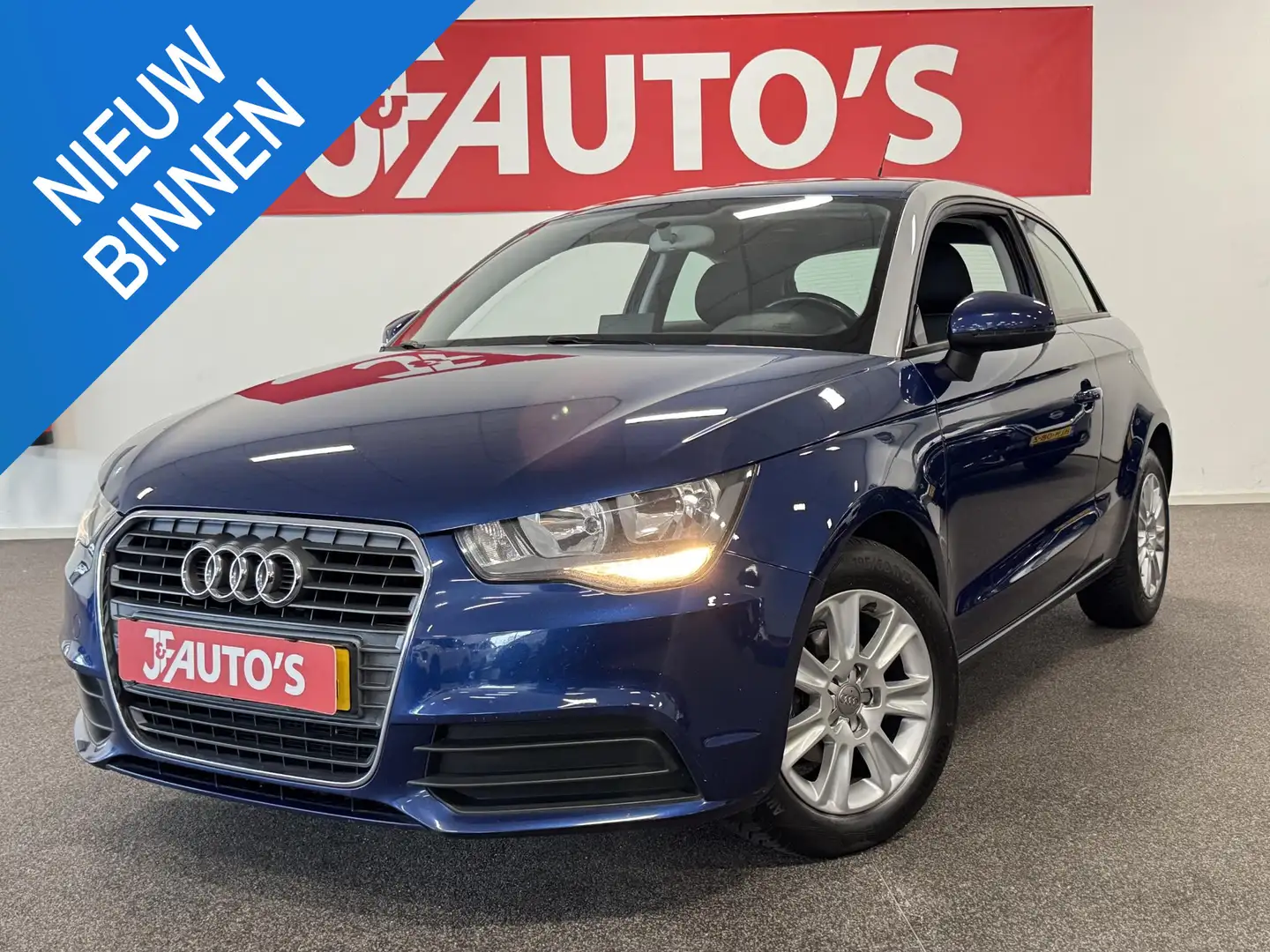Audi A1 1.2 TFSI Attraction NAVIGATIE, ECC AIRCO, ELEC PAK Blauw - 1
