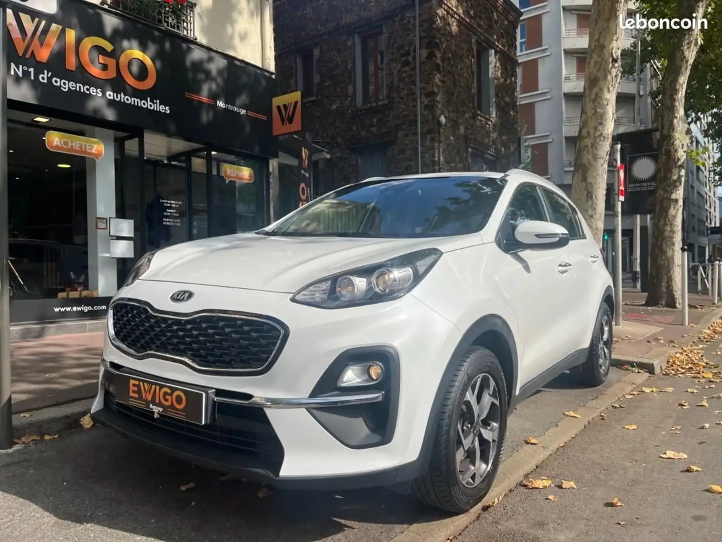 Kia Sportage 1.6 CRDI 115 HYBRID MHEV 48VOLT ACTIVE BUSINESS 4X2 Gris - 1