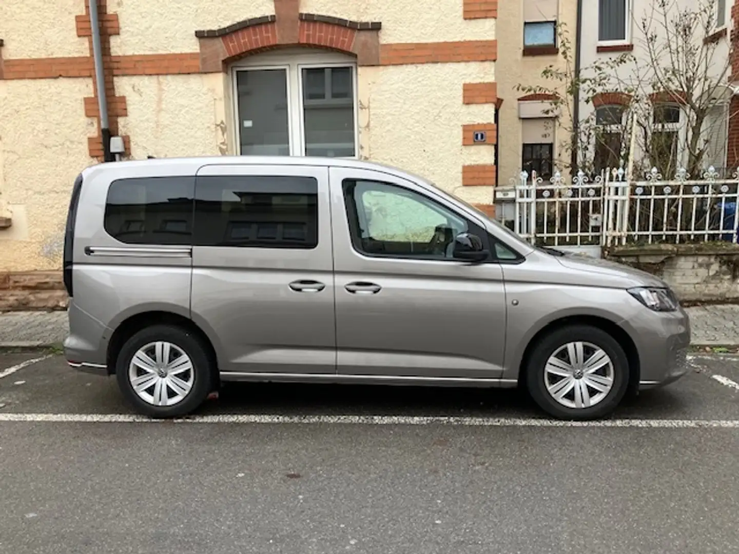 Volkswagen Caddy Caddy 1.5 TSI BMT (5-Si.) Caddy Beige - 1