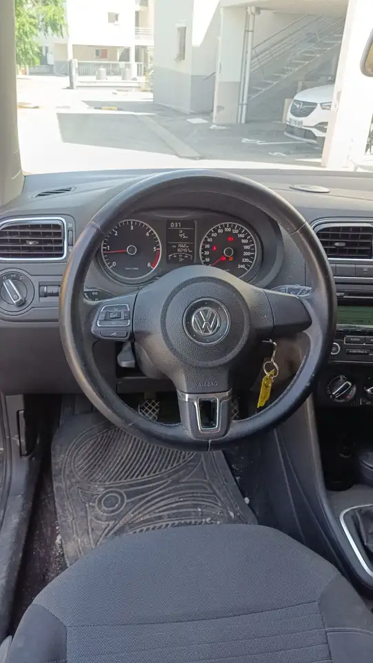 Volkswagen Polo Citadine 5 portes — photo 6